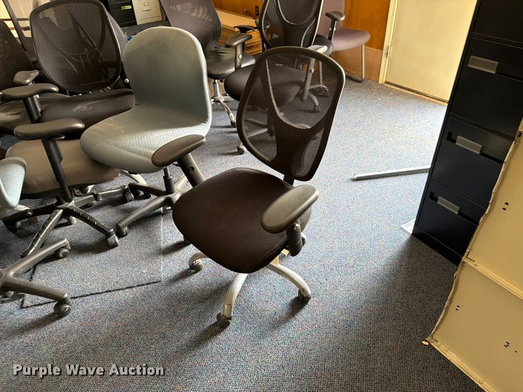 image for item FK3129 (31) office chairs