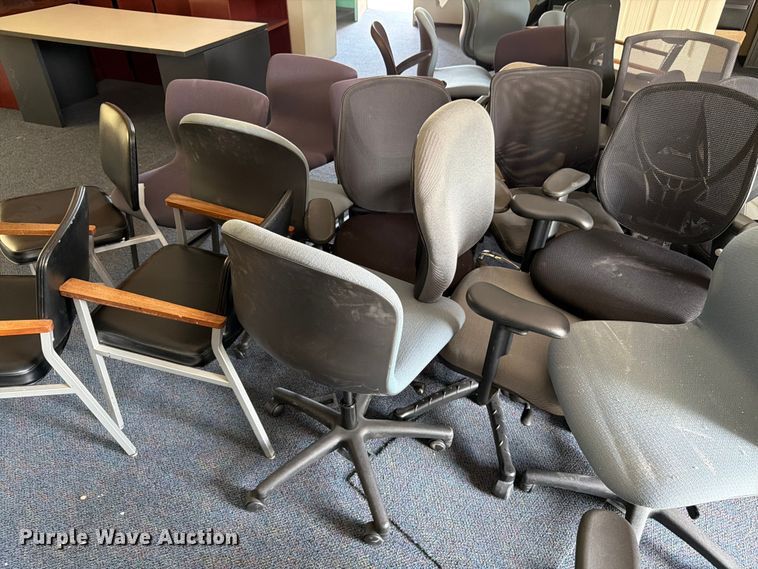 image for item FK3129 (31) office chairs