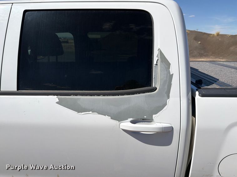 image for item FK4506 2015 Chevrolet Silverado Crew Cab pickup truck