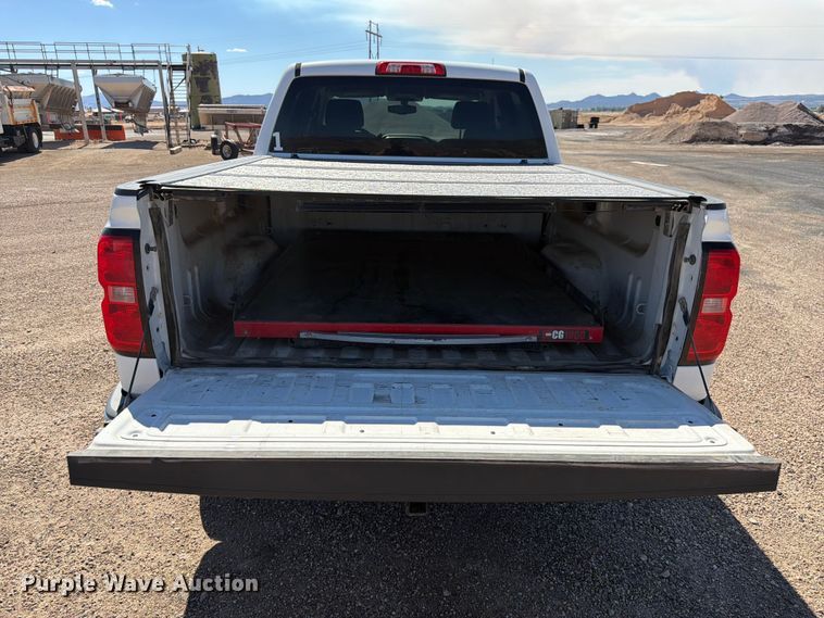 image for item FK4506 2015 Chevrolet Silverado Crew Cab pickup truck
