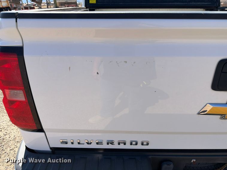 image for item FK4506 2015 Chevrolet Silverado Crew Cab pickup truck