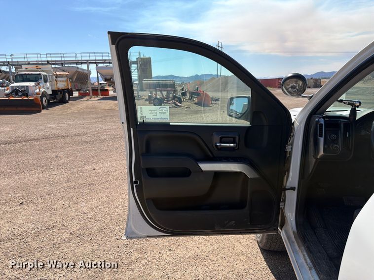image for item FK4506 2015 Chevrolet Silverado Crew Cab pickup truck