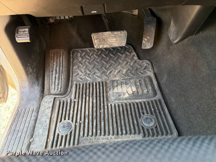 image for item FK4506 2015 Chevrolet Silverado Crew Cab pickup truck