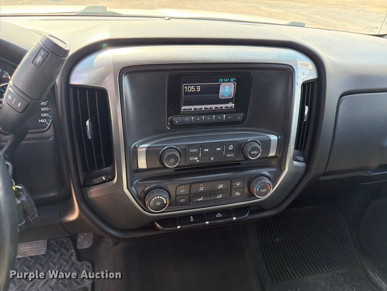 image for item FK4506 2015 Chevrolet Silverado Crew Cab pickup truck
