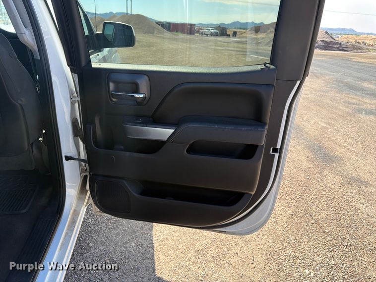 image for item FK4506 2015 Chevrolet Silverado Crew Cab pickup truck