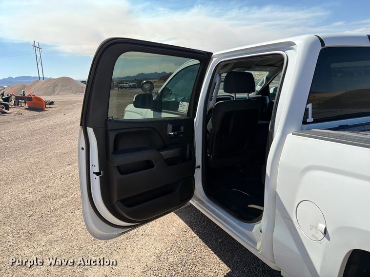 image for item FK4506 2015 Chevrolet Silverado Crew Cab pickup truck