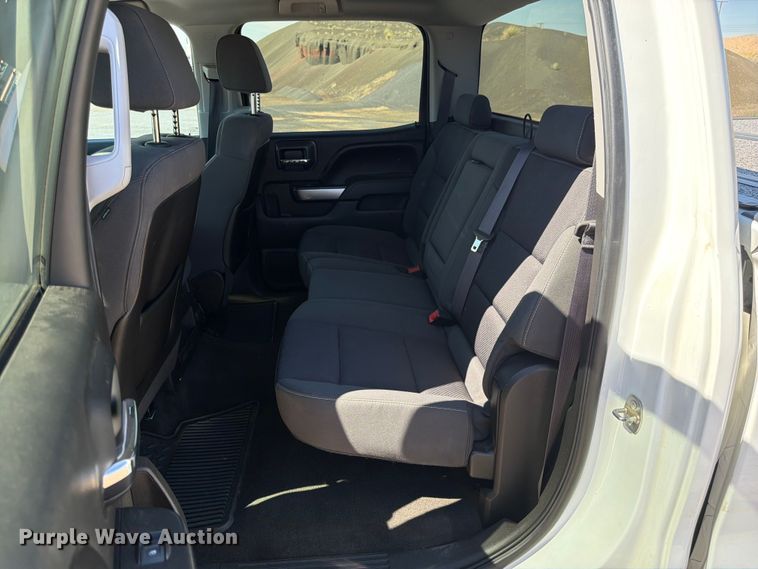 image for item FK4506 2015 Chevrolet Silverado Crew Cab pickup truck