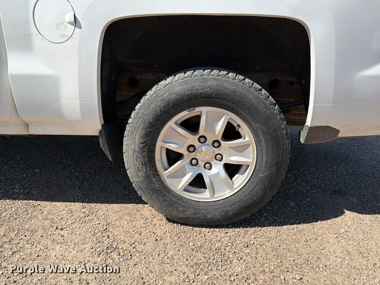 image for item FK4506 2015 Chevrolet Silverado Crew Cab pickup truck