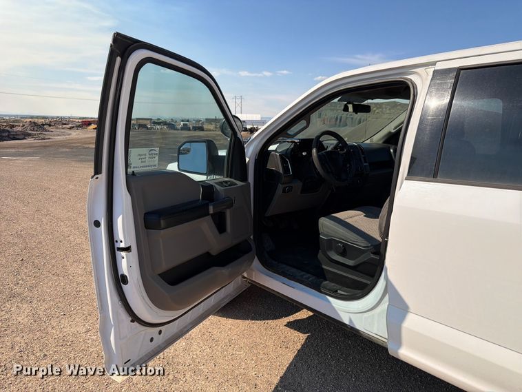 image for item FK4507 2016 Ford F-150 Crew Cab pickup truck