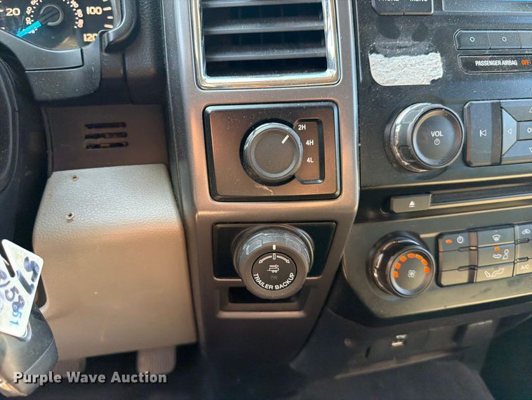 image for item FK4507 2016 Ford F-150 Crew Cab pickup truck