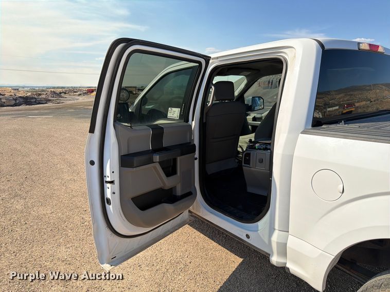 image for item FK4507 2016 Ford F-150 Crew Cab pickup truck