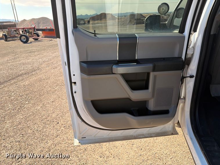 image for item FK4507 2016 Ford F-150 Crew Cab pickup truck