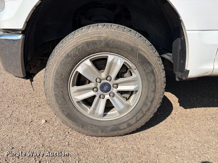 image for item FK4507 2016 Ford F-150 Crew Cab pickup truck