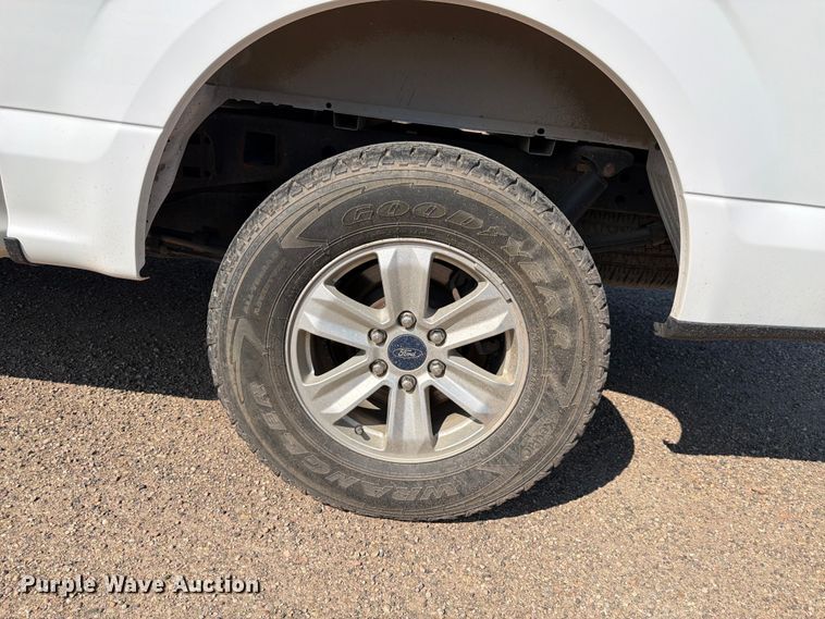 image for item FK4507 2016 Ford F-150 Crew Cab pickup truck