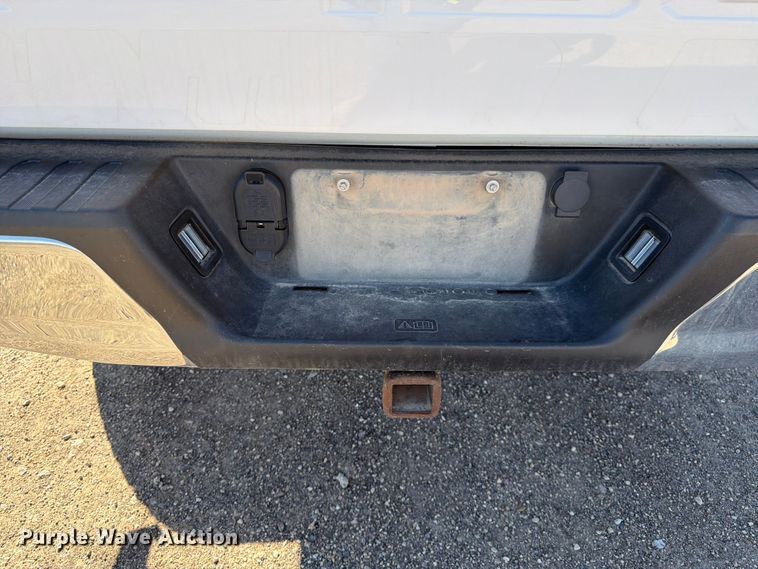 image for item FK4508 2020 Ford F-150 Crew Cab pickup truck