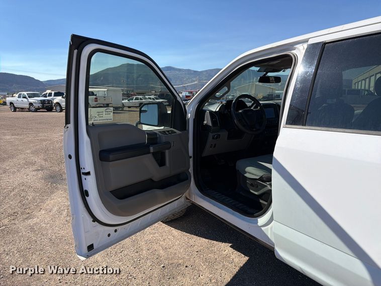 image for item FK4508 2020 Ford F-150 Crew Cab pickup truck