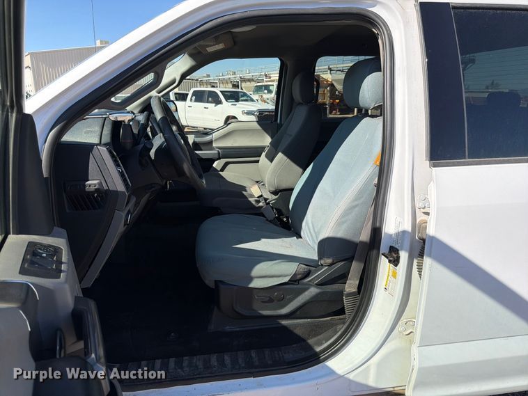 image for item FK4508 2020 Ford F-150 Crew Cab pickup truck