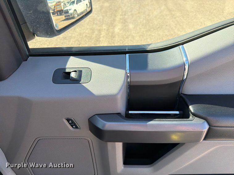 image for item FK4508 2020 Ford F-150 Crew Cab pickup truck