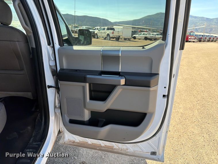 image for item FK4508 2020 Ford F-150 Crew Cab pickup truck