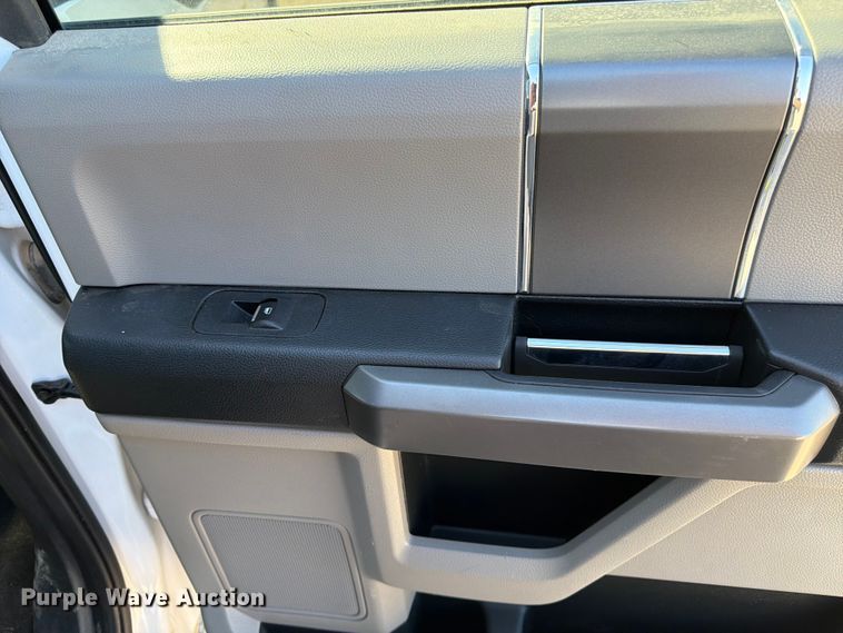 image for item FK4508 2020 Ford F-150 Crew Cab pickup truck