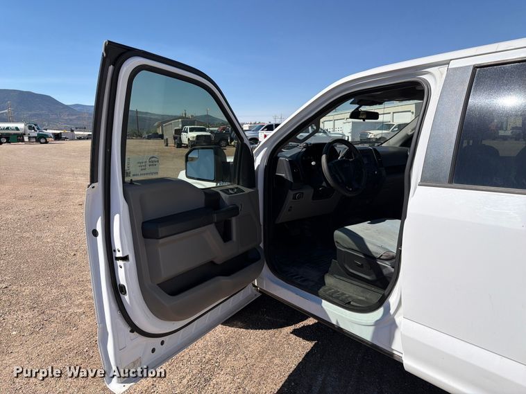 image for item FK4510 2019 Ford F-150 Crew Cab pickup truck