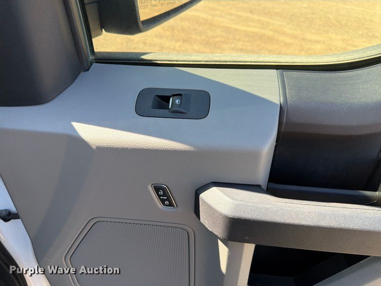 image for item FK4510 2019 Ford F-150 Crew Cab pickup truck