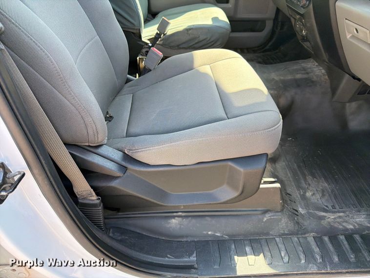 image for item FK4510 2019 Ford F-150 Crew Cab pickup truck