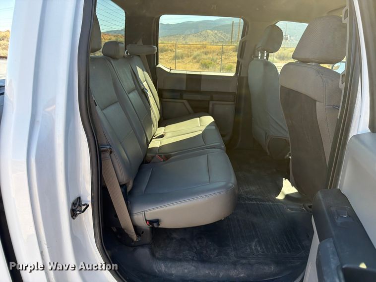 image for item FK4510 2019 Ford F-150 Crew Cab pickup truck