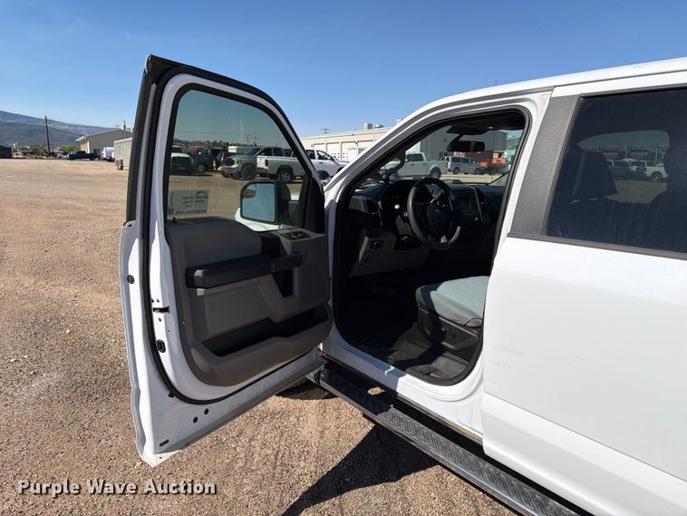image for item FK4511 2019 Ford F-150 Crew Cab pickup truck