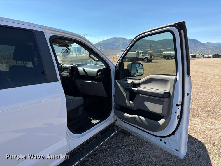 image for item FK4511 2019 Ford F-150 Crew Cab pickup truck