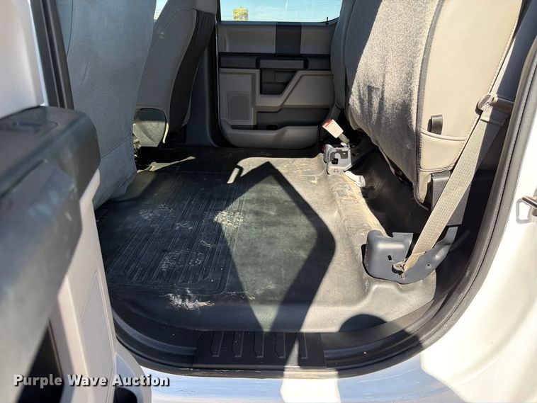 image for item FK4511 2019 Ford F-150 Crew Cab pickup truck