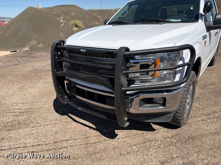 image for item FK4512 2020 Ford F150 Crew Cab pickup truck