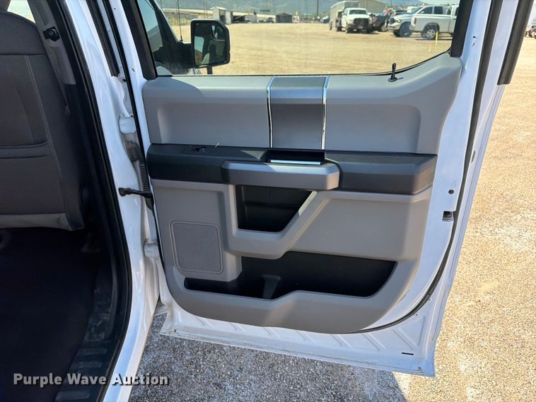image for item FK4512 2020 Ford F150 Crew Cab pickup truck