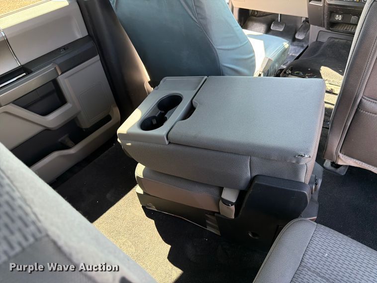 image for item FK4512 2020 Ford F150 Crew Cab pickup truck