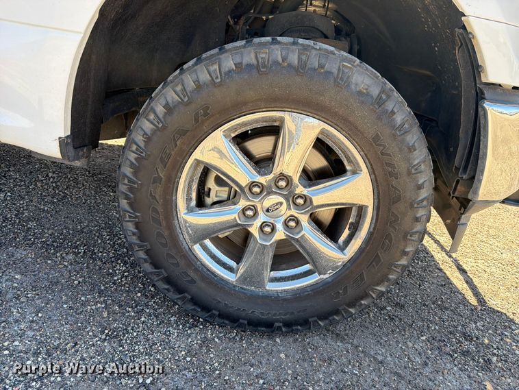 image for item FK4512 2020 Ford F150 Crew Cab pickup truck