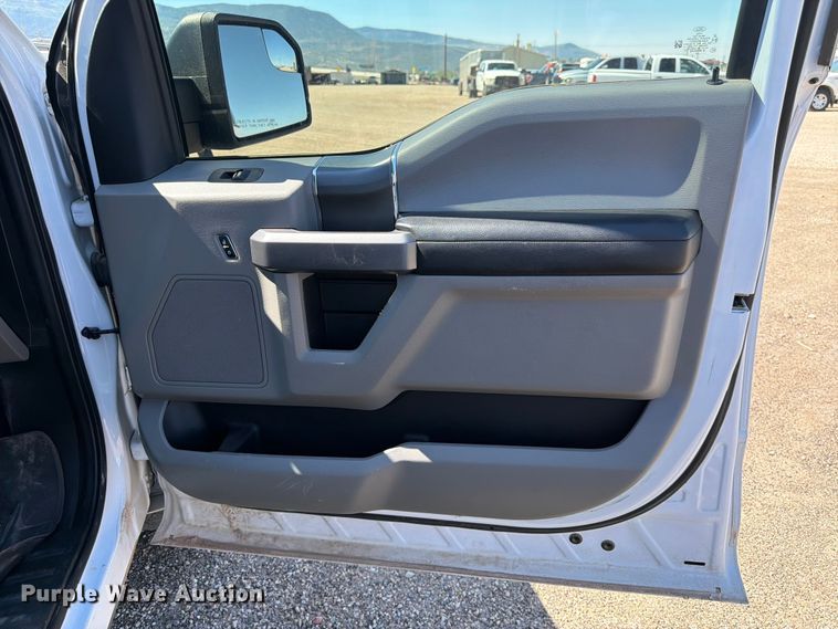 image for item FK4513 2020 Ford F150 Crew Cab pickup truck