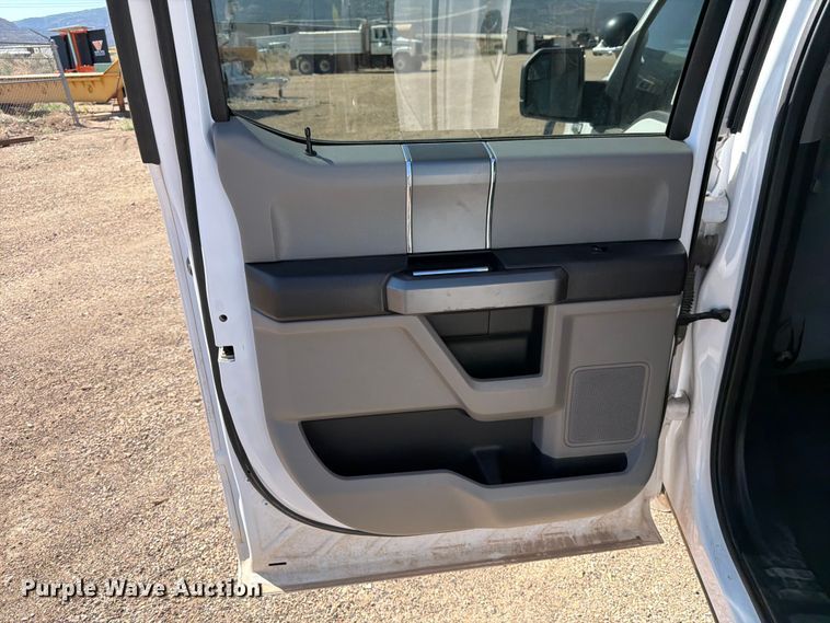 image for item FK4513 2020 Ford F150 Crew Cab pickup truck