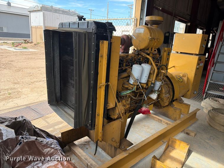 image for item FM7550 Katolight D90FRH4 generator
