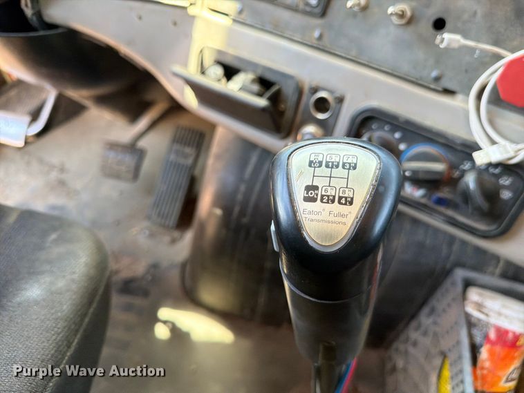 image for item FM7551 2014 Western Star 4700 dump truck
