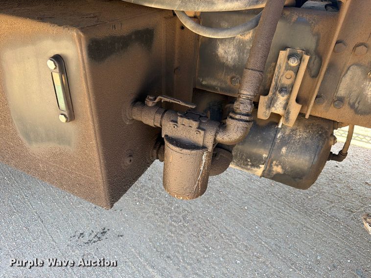 image for item FM7551 2014 Western Star 4700 dump truck