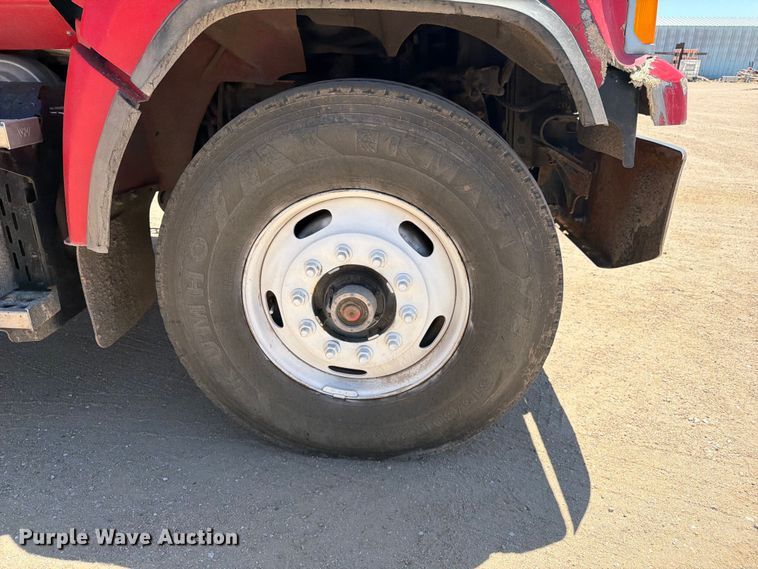 image for item FM7551 2014 Western Star 4700 dump truck