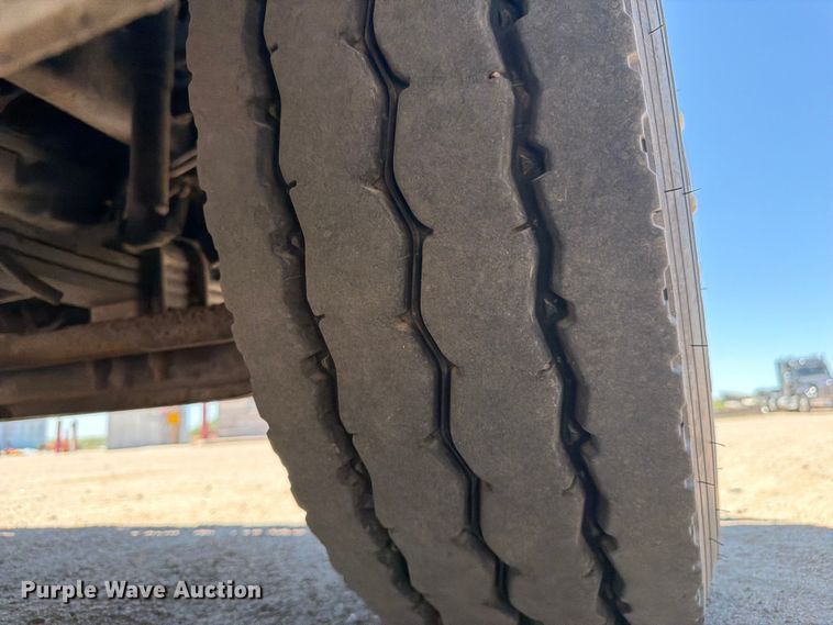 image for item FM7551 2014 Western Star 4700 dump truck