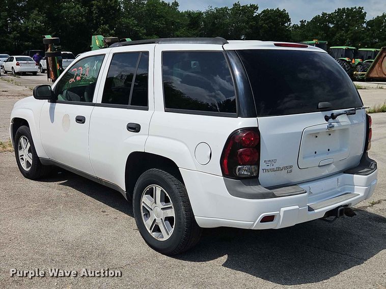 image for item FN5696 2006 Chevrolet Trailblazer SUV