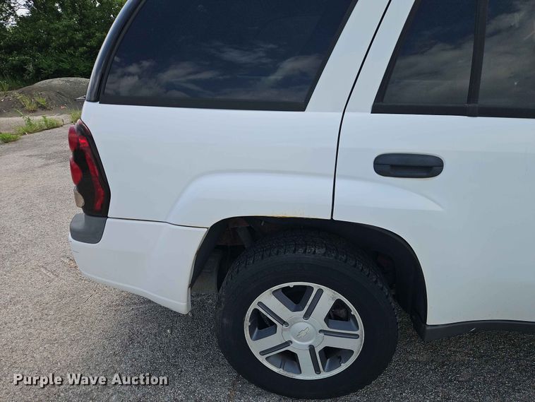 image for item FN5696 2006 Chevrolet Trailblazer SUV