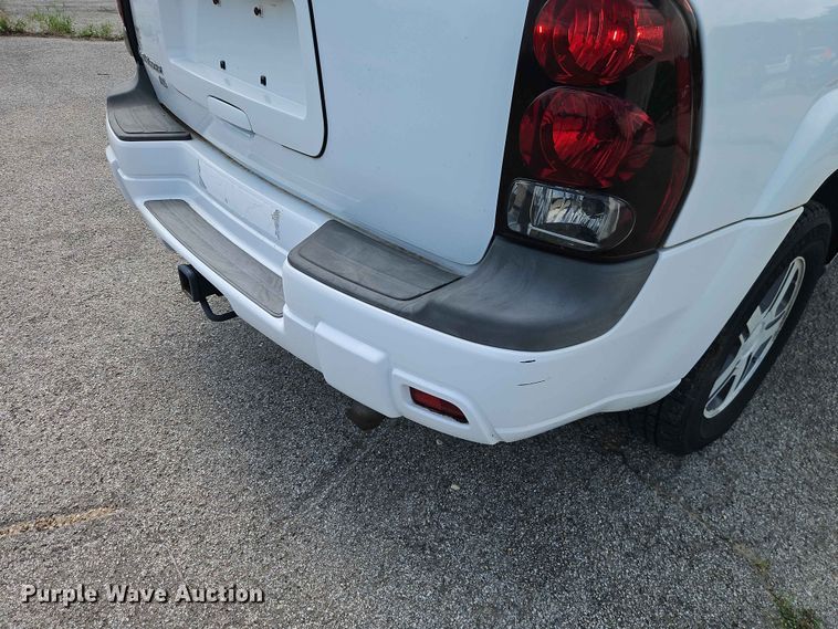 image for item FN5696 2006 Chevrolet Trailblazer SUV