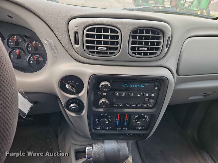 image for item FN5696 2006 Chevrolet Trailblazer SUV