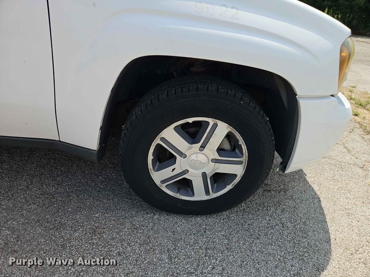 image for item FN5696 2006 Chevrolet Trailblazer SUV