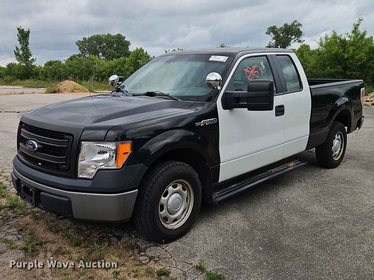 image for item FN5697 2013 Ford F150 Ext. Cab pickup truck
