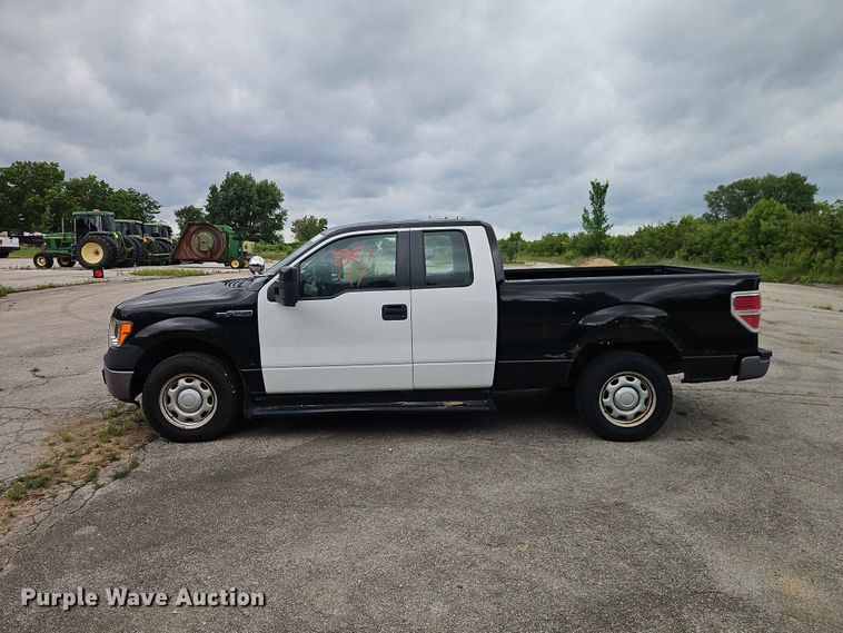 image for item FN5697 2013 Ford F150 Ext. Cab pickup truck