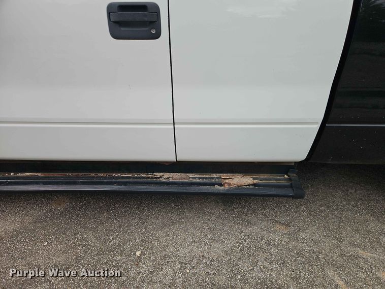 image for item FN5697 2013 Ford F150 Ext. Cab pickup truck